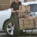 naya-rivera-out-for-grocery-shopping-in-los-angeles-01-17-2018-7